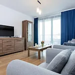 Wawrzynca Apartment With Parking